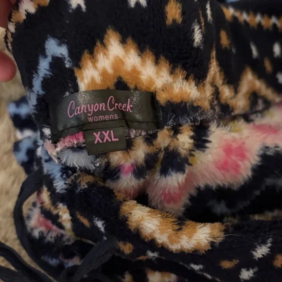 Women’s pajama pants - Picture 2 of 2